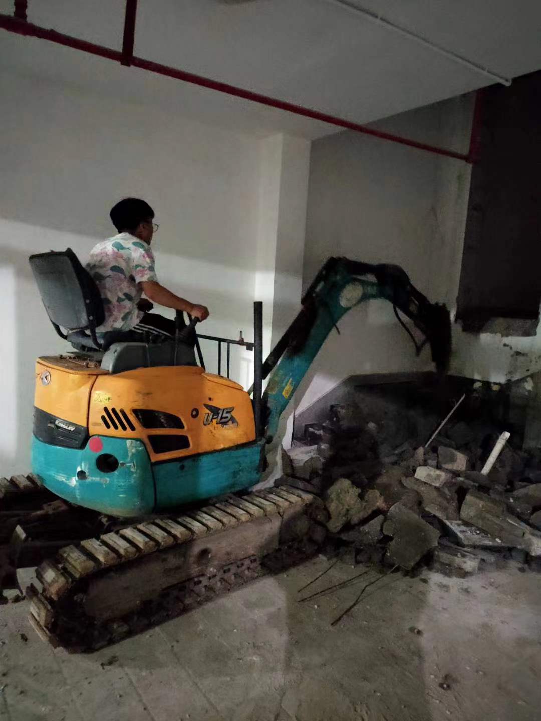 微型小挖機(jī)駕駛員流失率比較高的因素有哪些？(圖1)